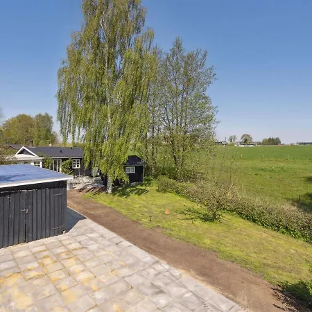 Leona - 400m From The Sea In Se Jutland By Interhome *